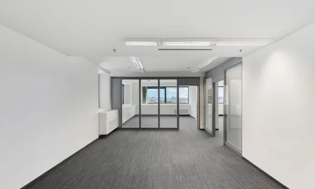 MILLENNIUM TOWER - Moderne Büros mit Weitblick