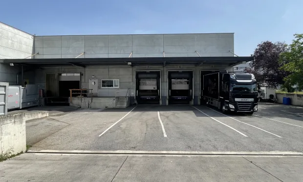 Attraktives Betriebsobjekt in 1220 Wien