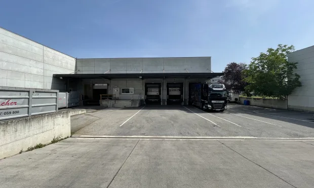 Attraktives Betriebsobjekt in 1220 Wien