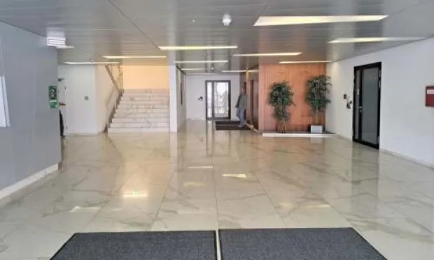 Moderne Büros zwischen Hauptbahnhof und Flughafen!