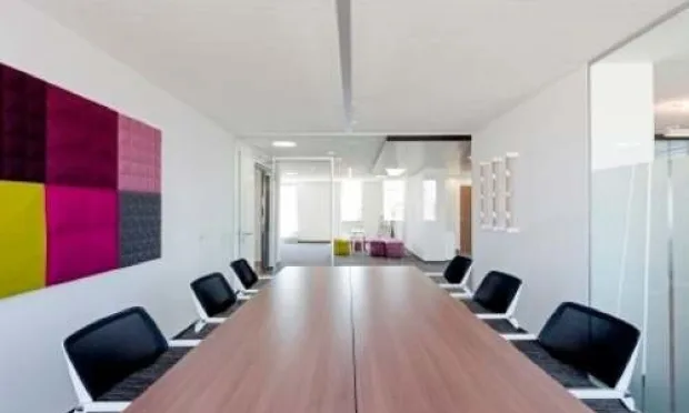 Moderne Büros zwischen Hauptbahnhof und Flughafen!