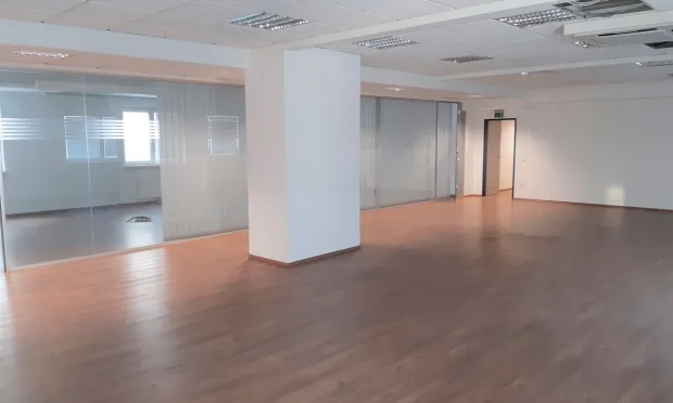 Büros in der Slamastraße zu mieten!