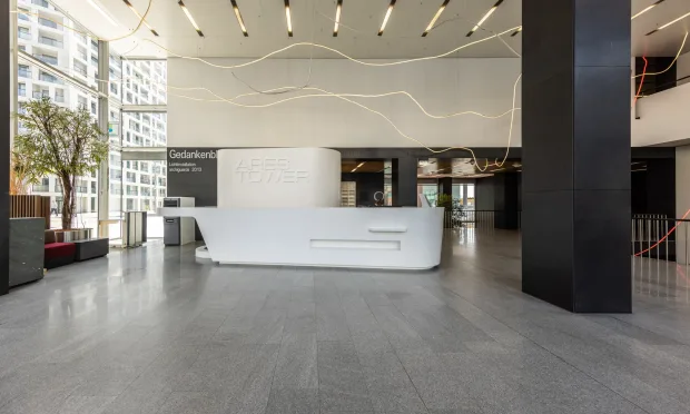 ARES TOWER Moderne Büros mit Weitblick!