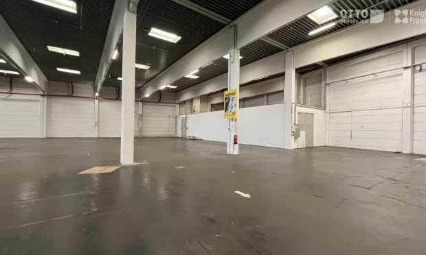 Hallenobjekte an der U1 / Wien-Nord