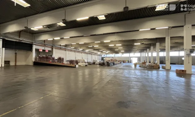 Hallenobjekte an der U1 / Wien-Nord