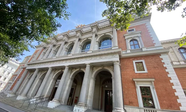 Modernes Büro in historischer Wiener Börse