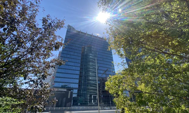 TECH GATE - Flexible Büroflächen im Turm