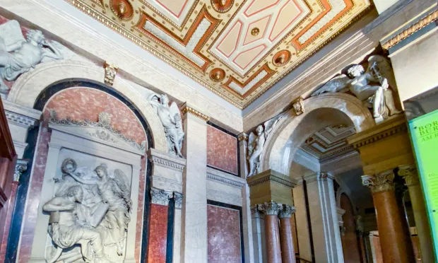 Modernes Büro in historischer Wiener Börse