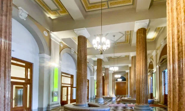 Modernes Büro in historischer Wiener Börse