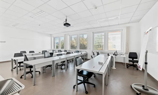 Campus 11 – Ihr neuer Bürostandort mit U3-Anschluss & Supermarkt direkt im Haus