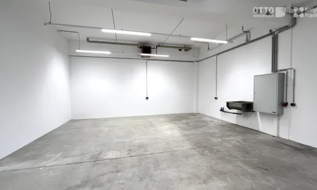 Moderne Lagerflächen an der S1