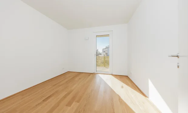 Erstbezug – Idyllisch im Grünen – Großes Outdoor-Areal