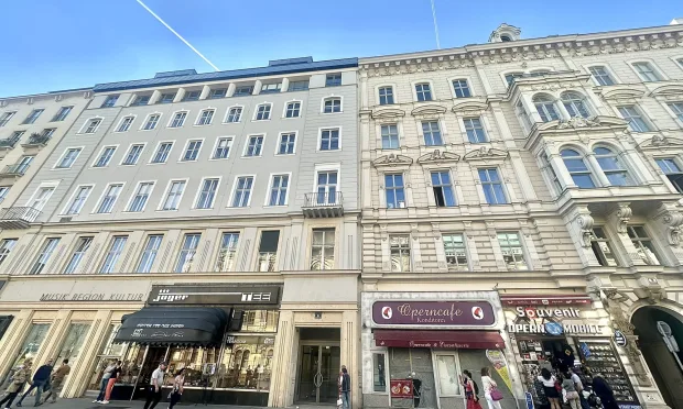 Einzigartige Bürofläche mit Blick auf die Oper