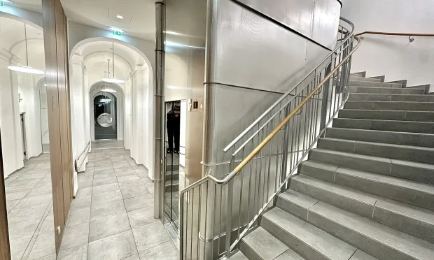 Einzigartige Bürofläche mit Blick auf die Oper