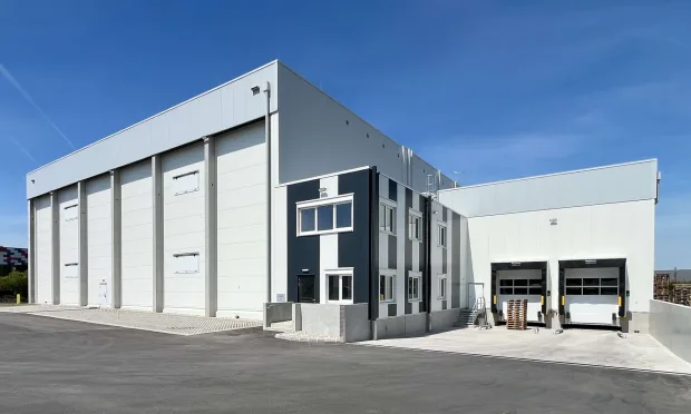 First occupancy of deep-freeze warehouse in Korneuburg