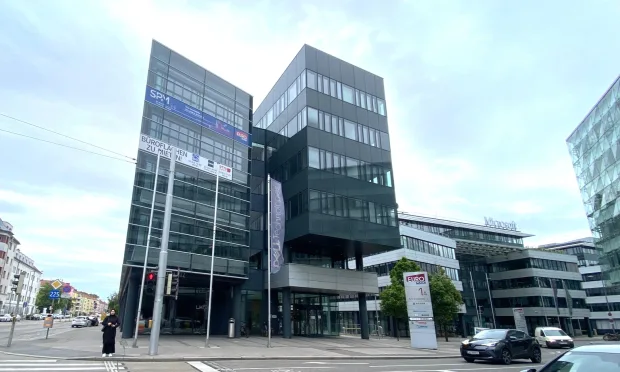 EURO PLAZA 1 - Ihr All-in-1 Büro