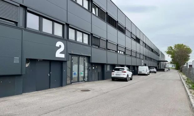 individuelle Lager- und Büroflächen in idealer Lage