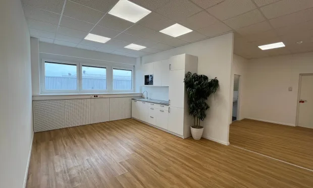 individuelle Lager- und Büroflächen in idealer Lage