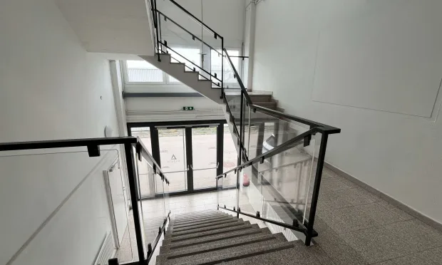 individuelle Lager- und Büroflächen in idealer Lage