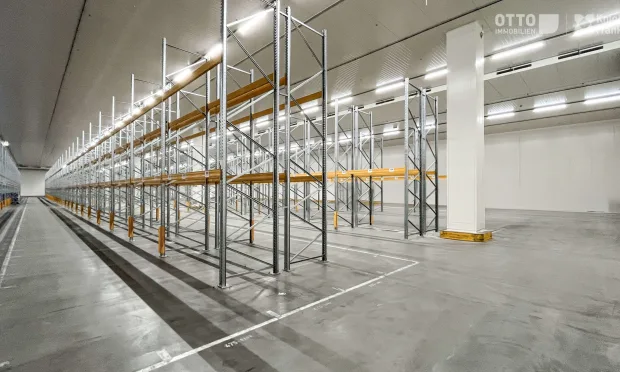 Hochwertiges Kühllager an der A1