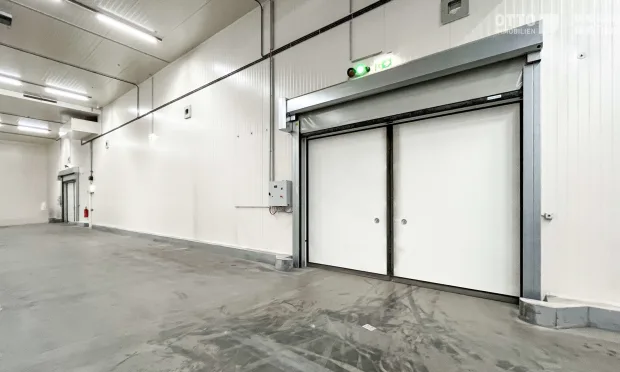 Hochwertiges Kühllager an der A1
