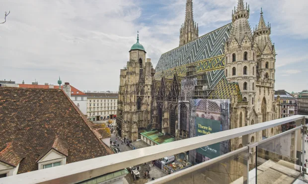 Penthouse with a view of St. Stephen’s Cathedral
