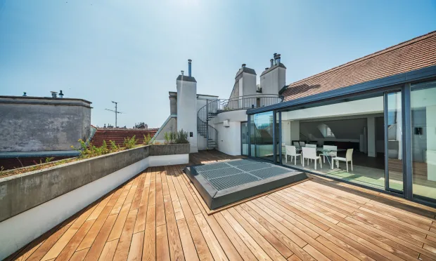 Above the rooftops of Vienna’s city center