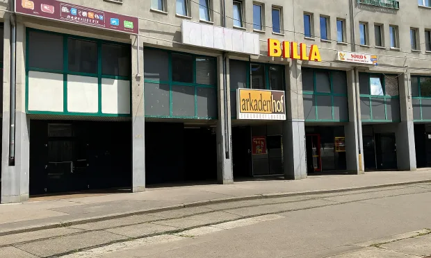 Commercial premises in a central location