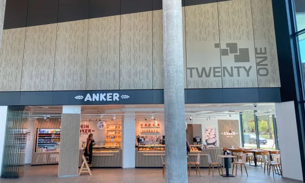 Central Hub | Twenty One