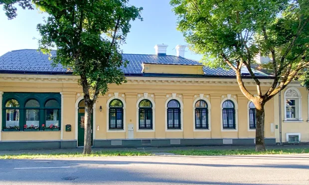 Family villa in excellent condition