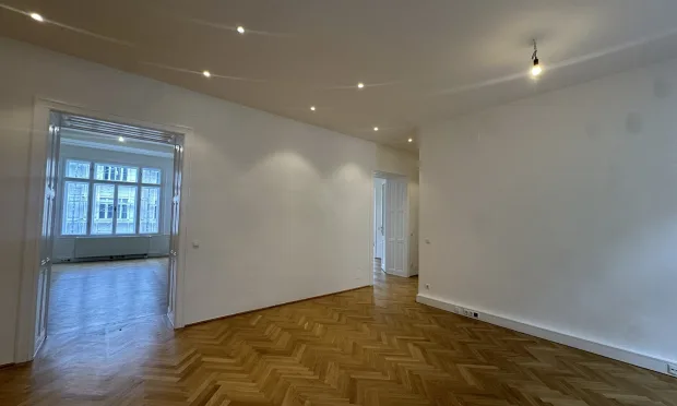 Altbaubüro im 4. Bezirk