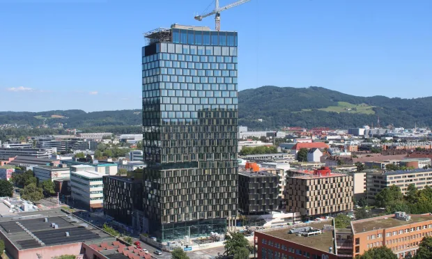 COMMISSION-FREE – Modern Offices in the Quadrill Tower