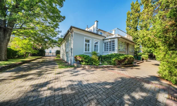 Einfamilienhaus in bester Maurer Lage