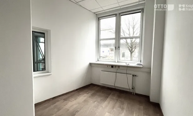 Moderne Lagerflächen an der S1