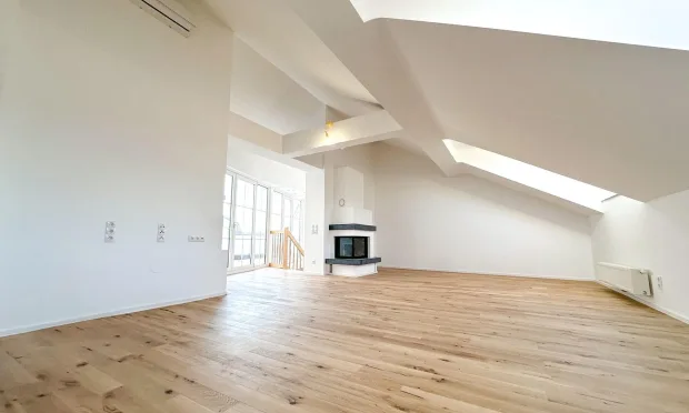 Dachgeschoßwohnung mit Terrasse und Sauna
