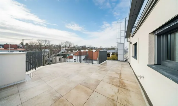 Neue Dachgeschoss Maisonette mit Terrasse nahe Schönbrunn
