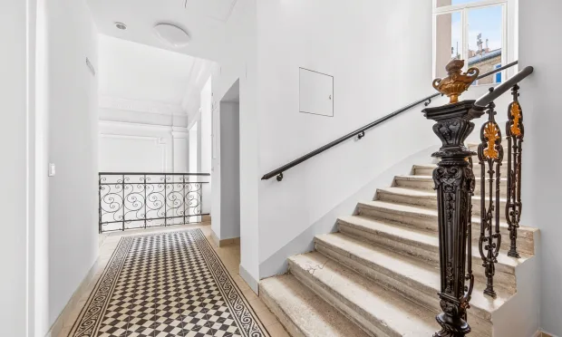 First-occupancy attic conversion near Schönbrunn