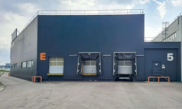 Individuelle Lager- und Büroflächen in idealer Lage