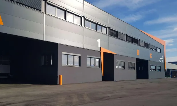 Individuelle Lager- und Büroflächen in idealer Lage