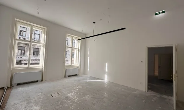 Stylish city offices in a renovated old building in Vienna