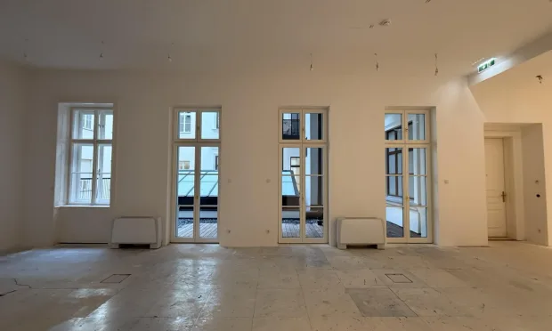 Stylish city offices in a renovated old building in Vienna