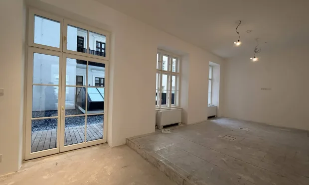 Stylish city offices in a renovated old building in Vienna