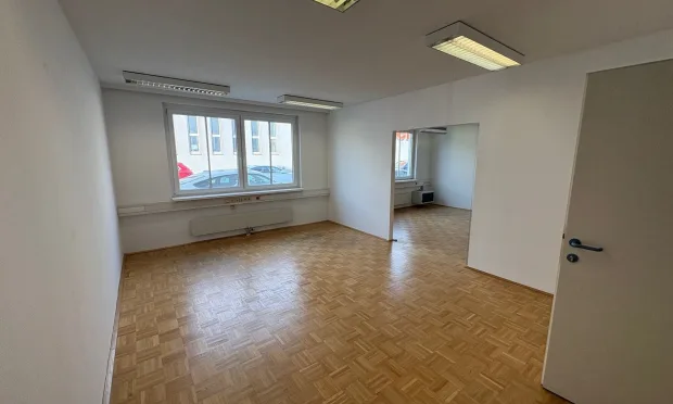 Büroflächen in Wien 23 – funktional & sofort nutzbar