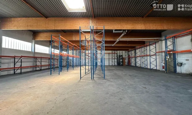 Warehouse in the 21st district / Strebersdorf