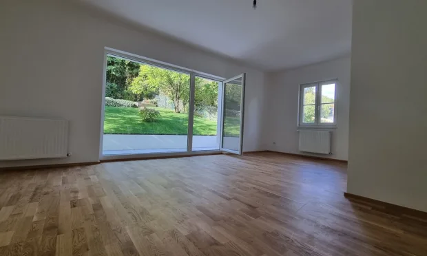 Modern single-family house with garden for rent in Dornbach.
