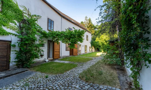 Refugium von historischer Eleganz im Herzen von Perchtoldsdorf