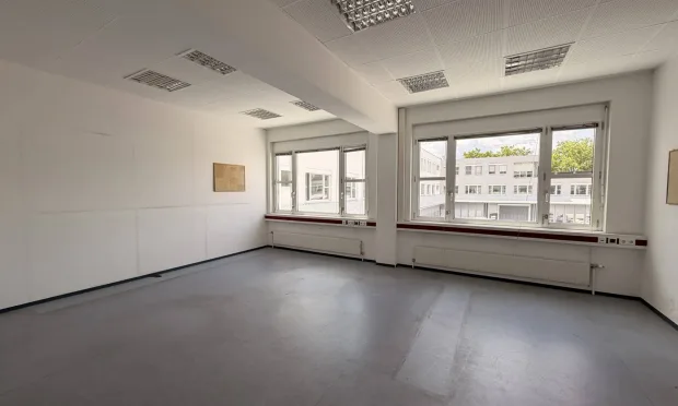 Light-filled office space in an excellent location in the 10th district