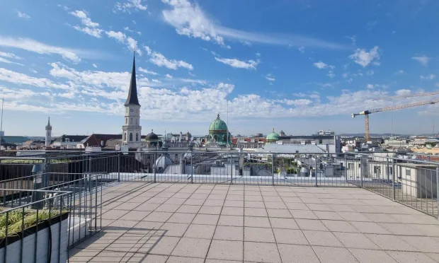 On Kohlmarkt – Luxury Penthouse Apartment – with Roof Terrace, 2 Bedrooms