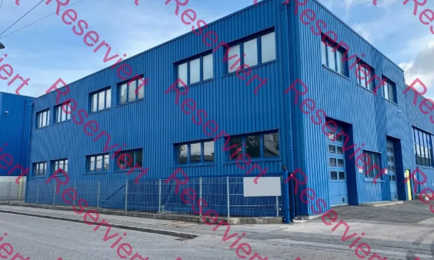 Modern high-bay warehouse